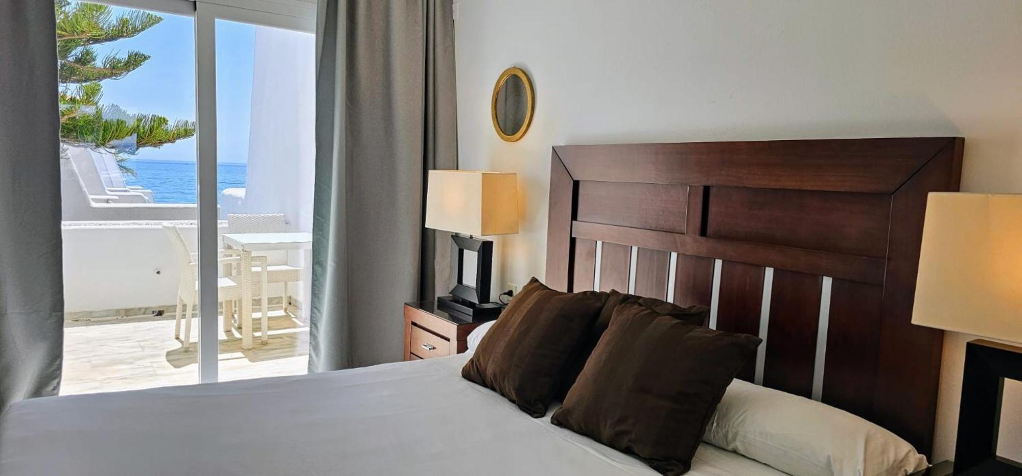 Coral Beach Aparthotel Марбелья Екстер'єр фото